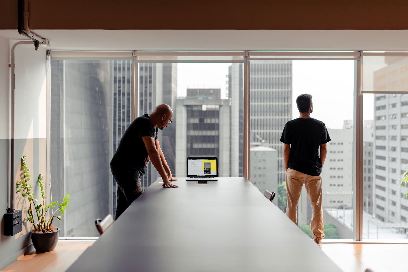 Criadores de conteúdo em ação